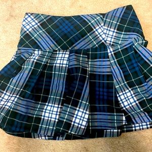 American Eagle plaid tennis skirt